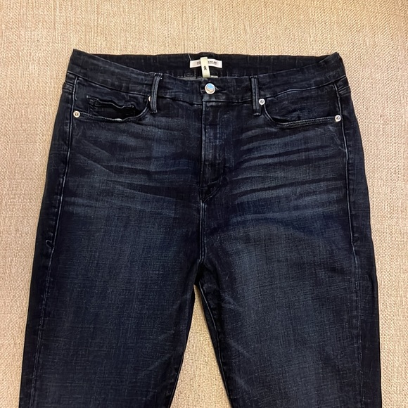 Good American Good Waist Crop Blue 025 size 15 - Picture 2 of 10